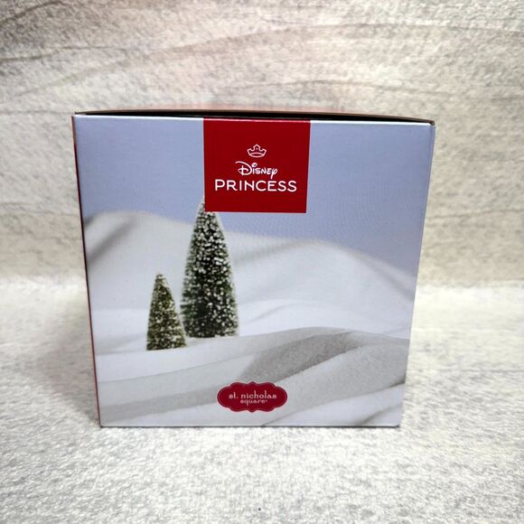 Disney Princess St. Nicholas Square $70 Snow‎ White Well Holiday Decoration NEW - Picture 3 of 4